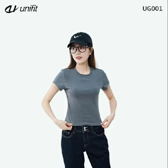 Slim Fit Women's Shorts Sleeved Round Neck T-Shirt