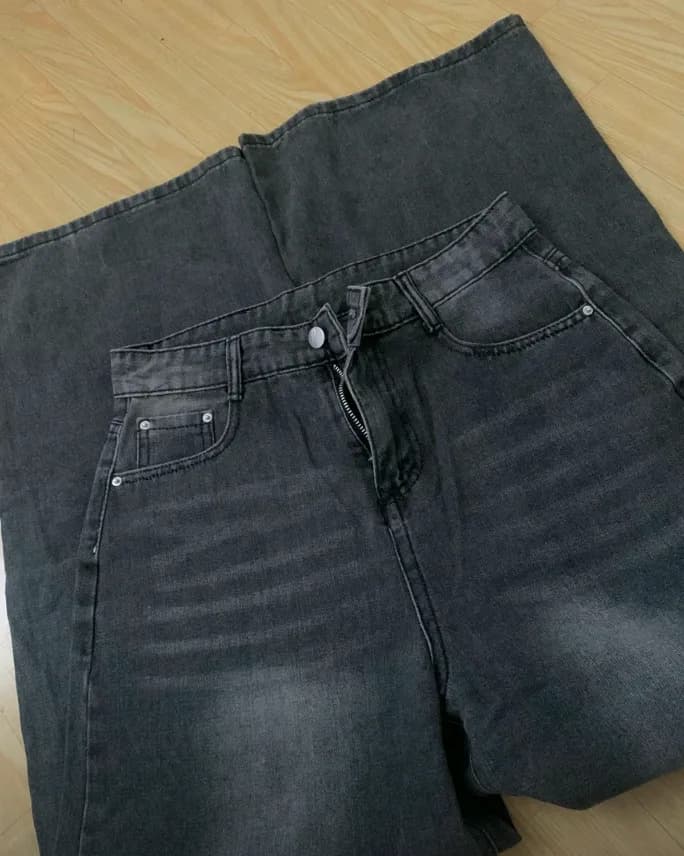 The ultimate classic washed denim is finally here! High-waisted, comfortable, and stylish