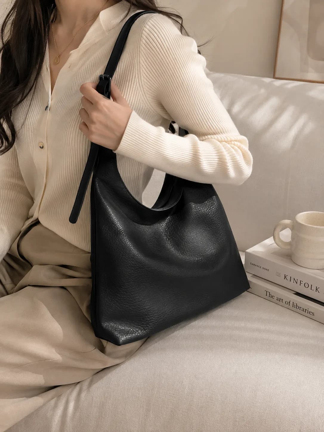 shoulder sling bag