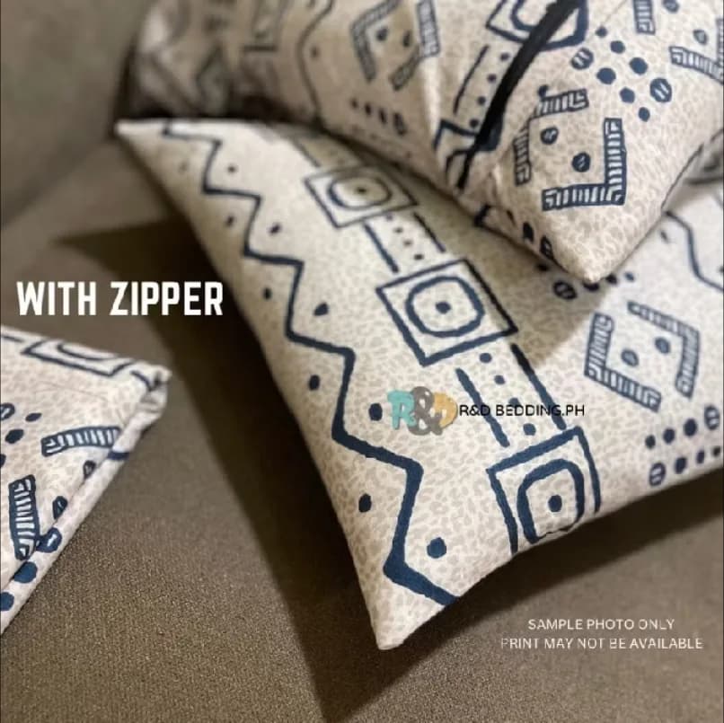 Minimalist Canadian Cotton Pillow Case with Zipper