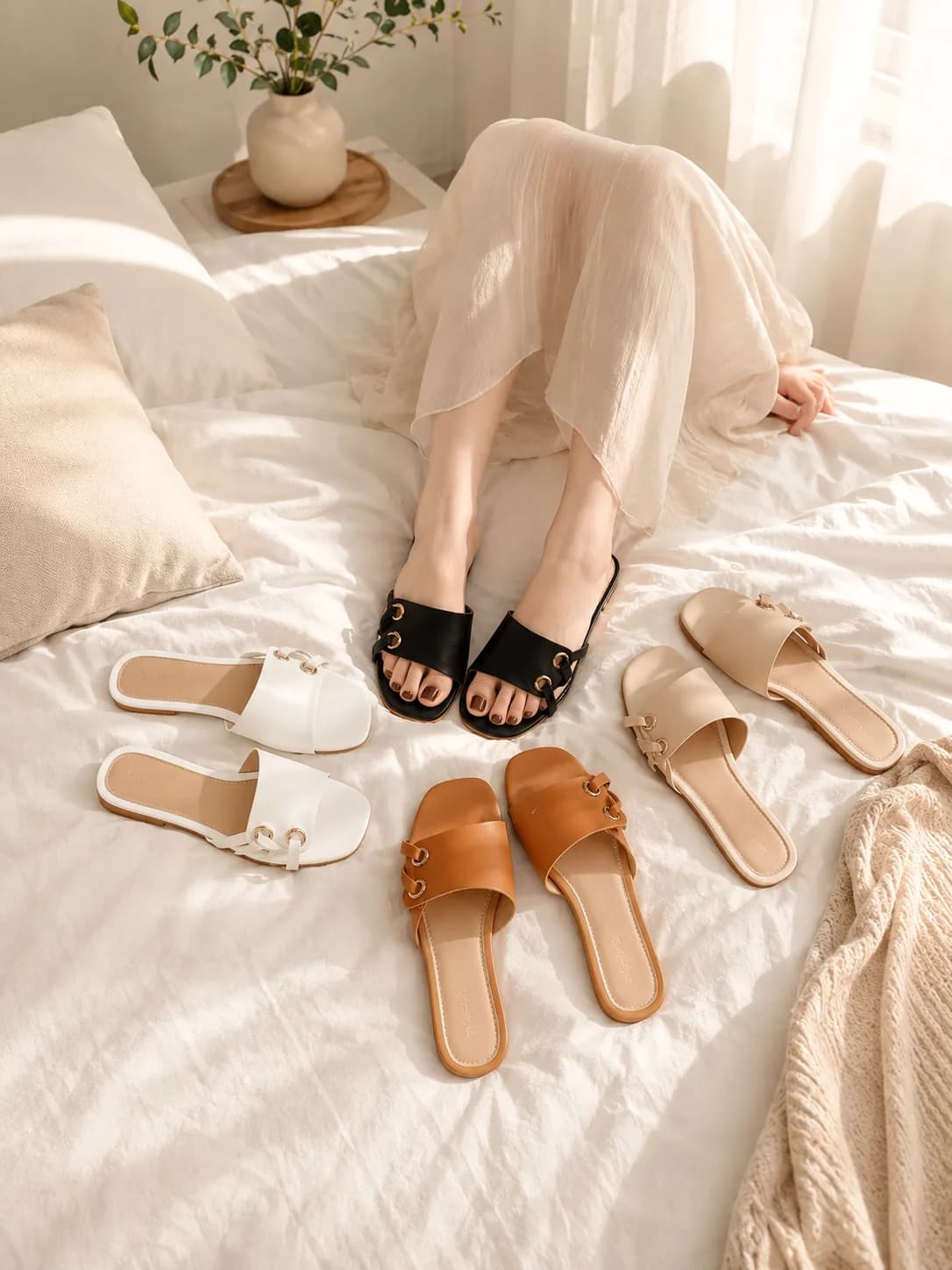 SAK Flat sandals